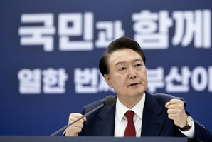 이번엔 청년 정조준 하는 尹 민생 토론회…중간 점검 회의도 연다