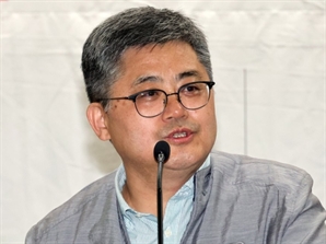 ‘마포을’ 함운경 “김어준은 위험한 무당, 정청래는 수치심 유발해”
