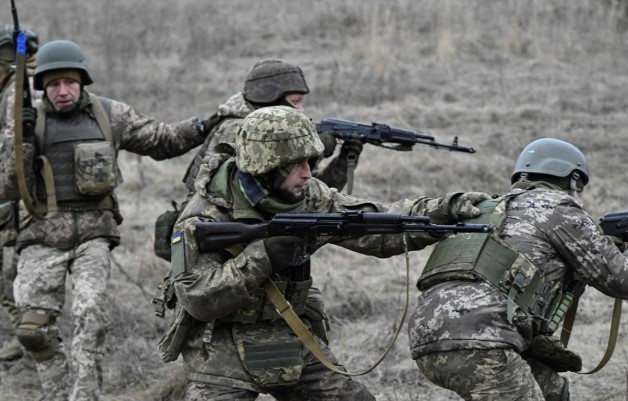 작전중인 우크라이나 병사들. AFP·연합뉴스