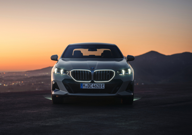 BMW 뉴 5시리즈는 BMW가 2017년 이후 6년 만에 선보인 완전변경 모델이다. 사진제공=BMW코리아