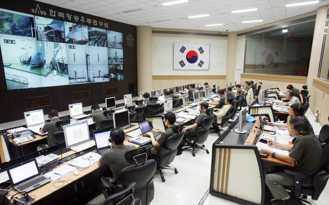 '韓 생존 전략 초비상'…핵심 과학기술 中에 첫 추월 허용