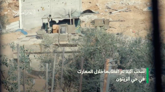 하마스 군사 조직은 2일 이스라엘이 가자지구를 공습하는 모습을 촬영한 것이라고 주장하는 동영상 화면을 공개했다. 로이터연합뉴스