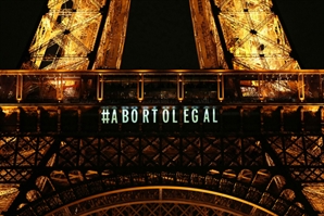 “나의 몸, 나의 선택”…프랑스, 세계 최초 헌법에 '낙태 자유' 명시