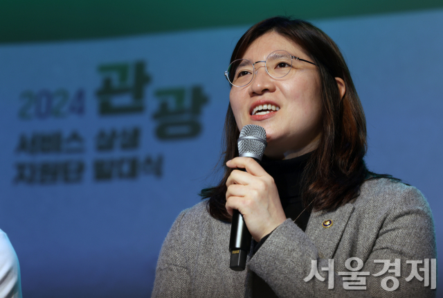 '헬스장 소득공제' 요청에 등장한 역도영웅 장미란 '청년체력은 국력…지원할것'