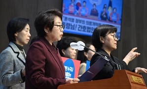 거부권 행사에 좌초된 '간호법'…尹 의료개혁 지지하며 재추진 촉구하는 간호협회