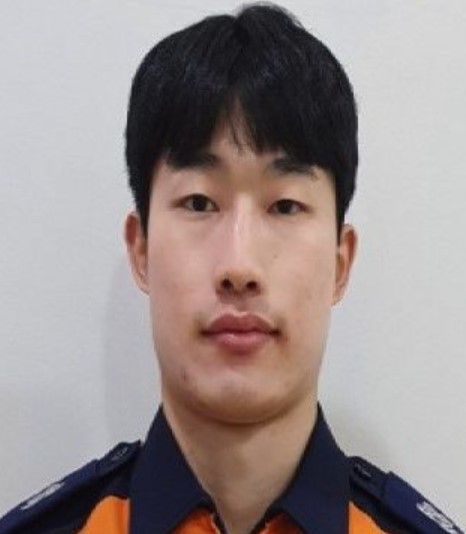 韓  소방관, 계단오르기 세계대회 1위…20kg 장비 메고 질주