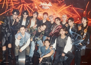 세븐틴, K-팝 아티스트 최초 '글래스턴베리' 메인 무대 선다…글로벌 위상 입증