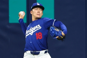 다저스 日투수 야마모토, 고척돔서 MLB 데뷔전