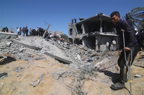 ‘인구 절반이 굶주린다’…가자지구 110만명 ‘재난’ 상황