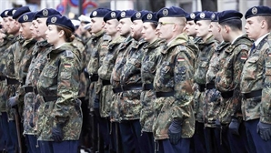 "유럽 전역 군 모집난 직면"…유럽에 부는 '징병제 부활' 바람