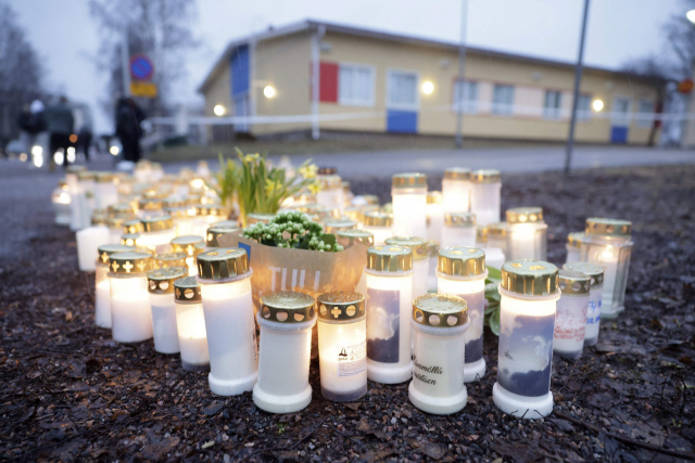 12살 전학생 총기난사에 핀란드 '충격'…'괴롭힘 당해서 그랬다'