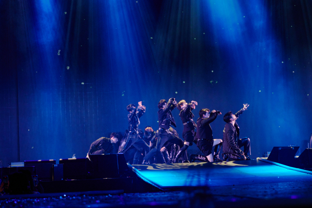 온앤오프 단독 콘서트 '2024 ONF CONCERT [SPOTLIGHT] IN SEOUL'에서 공개된 미니 8집 타이틀곡 'Bye My Monster' 무대 / 사진=알비더블유, WM엔터테인먼트