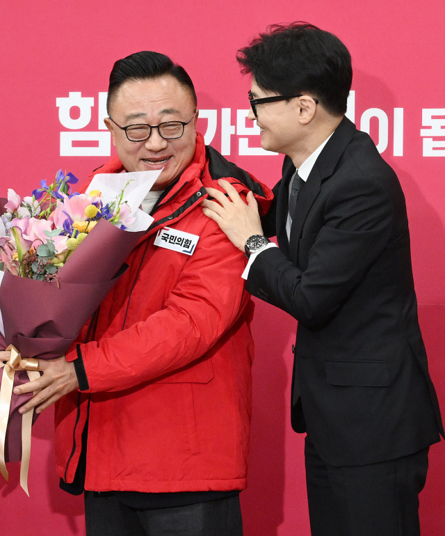 '갤럭시 신화' 주역 고동진, 與 기업·경제정책 선봉