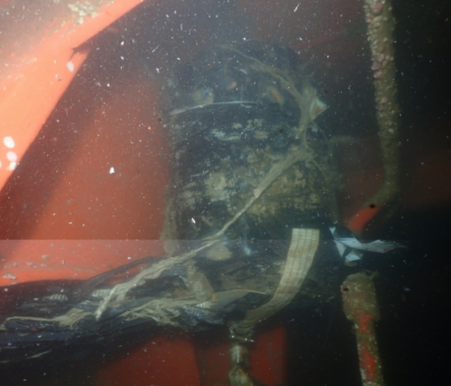 멕시코발 배밑에서 발견된 코카인이 든 가방. 사진 제공=대구지검