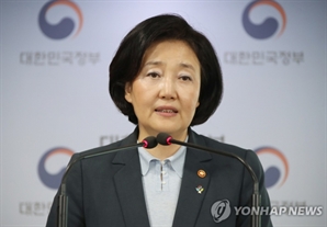 尹과 인연 박영선, ‘총리說’ 부인 안해…"협치가 중요"
