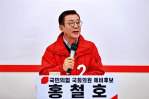尹, 신임 정무수석에 홍철호 전 의원 내정
