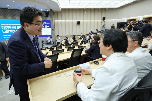 '전 국민의 공공의 적 됐다' '황우석 때처럼 여론으로 재단'…작심 발언 쏟아낸 서울대 의료진들