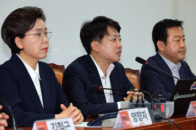 이준석 “박근혜가 거부권 썼다면 지금의 윤석열 없었어…자기부정 말아야”