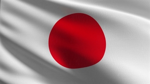 일본인 61% "전쟁포기한 평화헌법, 안바꾸는 게 좋아"