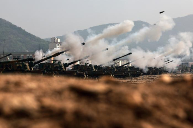 軍작전수행 중 피해 발생…병사는 제외 vs 직업군인만 보호, 중대재해처벌법이 차별?[이현호 기자의 밀리터리!톡]