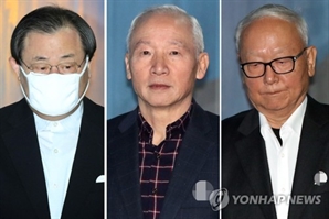 헌재, 朴정부 이병기·이병호 前국정원장 제기 헌법소원 기각
