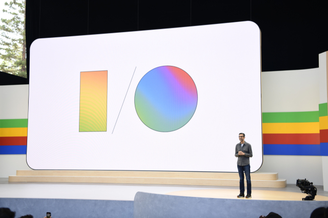 14일(현지 시간) 순다르 피차이 구글 CEO가 미 캘리포니아 마운틴뷰에서 열린 구글 I/O 2024에서 기조연설을 진행하고 있다. 사진 제공=구글