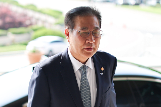 박성재 법무부 장관이 지난 9일 오전 정부과천청사 법무부로 출근하고 있다. 연합뉴스