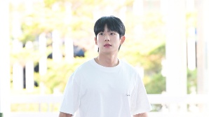 정해인, 흰 티에 청바지면 충분해 [SE★포토]