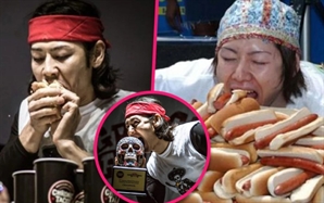 한번에 핫도그 64.5개 삼킨 40대 '먹방' 챔피언 결국…