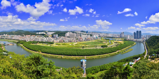 울산 태화강 국가정원과 도심. 사진제공=울산시