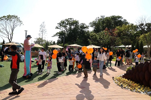 “토요일 토요일은 로열파크씨티와 함께” 행사 성료 DK아시아,‘토토로파티’ 지역 대표 행사로 만들겠다