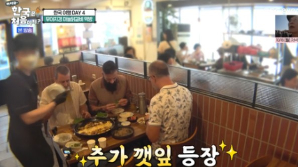 '깻잎 리필이요' 외국인들 그렇게 열광하더니…춘천닭갈비·막국수 결국…