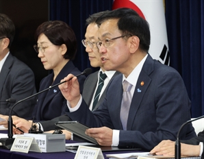 도로·용수에 2.5조, R&D·인력엔 5조 투입