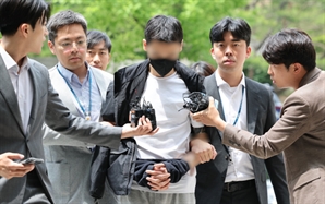 경복궁 낙서 테러 배후 '이팀장' 구속…사주 5개월만