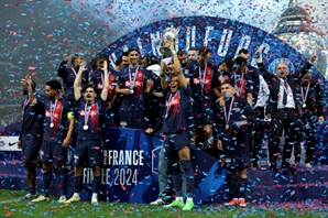 이강인 교체출전…PSG, 프랑스컵 정상