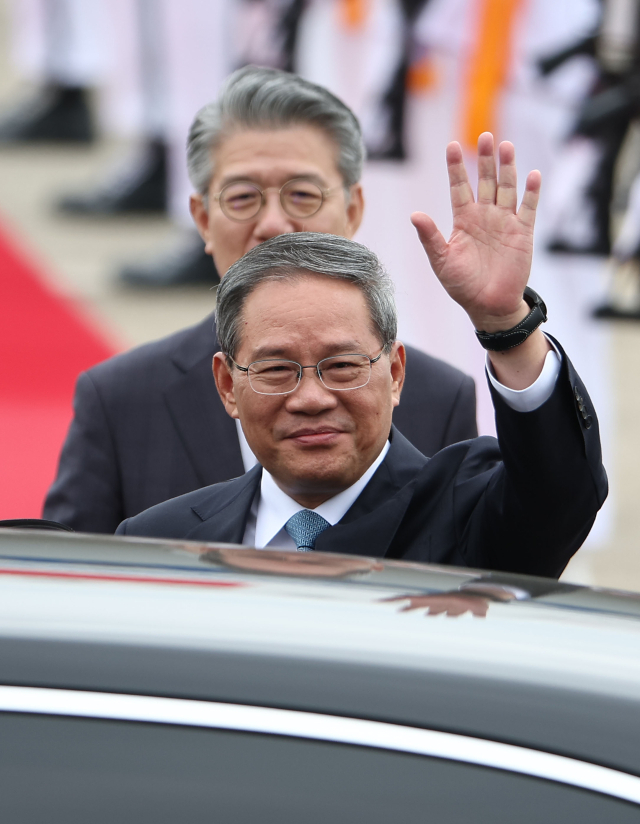 리창 中 총리 한국 도착… 오후 尹대통령과 회담