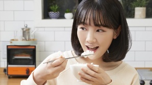 '칼국수 1만원·삼겹살 2만원 시대'…외식 포기하자 벌어진 일