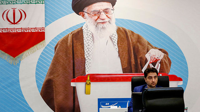30일(현지시간) 이란 선관위 대선 후보자 등록 사무실. AFP연합뉴스