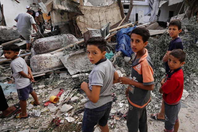 가자지구의 피란민 아이들. AFP연합뉴스