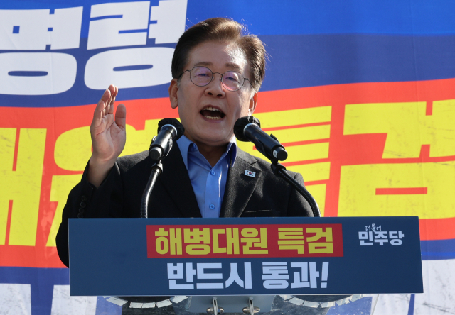 이재명 '길바닥서 '채상병 특검' 투쟁'…조국 '尹, 개인 폰 내라'