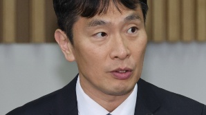 이복현 '금투세 폐지' 총대…"수십만명 손해, 투자자 엑소더스"