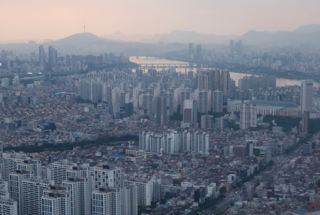 서울 강남구, 송파구 등 서울시내 아파트 단지 전경. 연합뉴스.