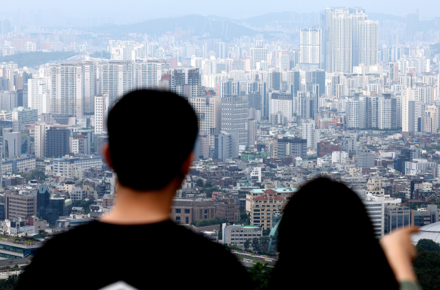 '20대, 저축으로 서울 아파트 사려면 86년 걸려…10년 전보다 두 배 증가'
