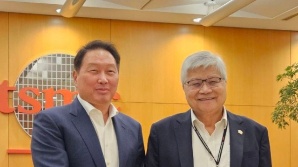 최태원, 대만서 TSMC 회장과 회동… AI 리더십 광폭 행보