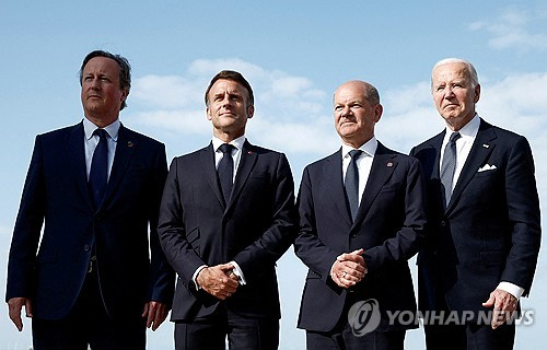 영국 총리, 선거운동하려 노르망디 80주년 '조퇴'했다 결국…