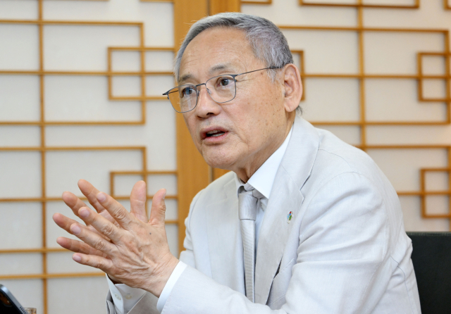 유인촌 “올 가을 대규모 공연축제…K컬처, 위기일수록 도전해야” [서경이 만난 사람]