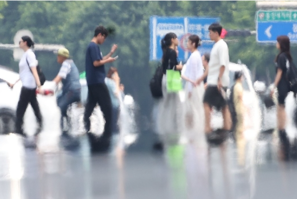 '아직 6월인데 긴 여름 어쩌나'…대구·경북 벌써 37도 '한여름 더위'