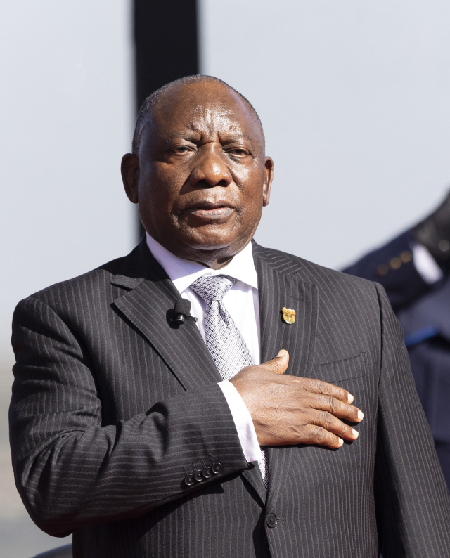 라마포사 남아공 대통령, 우여곡절 끝에 두 번째 임기 시작
