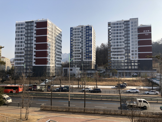 서울리츠 1호가 서울 은평뉴타운에 공급한 임대주택 ‘은뜨락’ 전경. 사진제공=SH공사