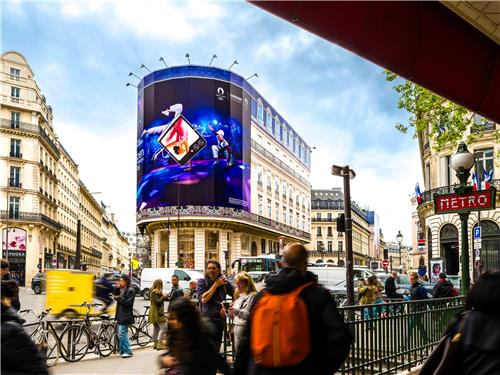 삼성전자가 프랑스 파리의 오스만 거리에서 진행중인 올림픽 옥외광고를 공개했다. 사진제공=삼성전자